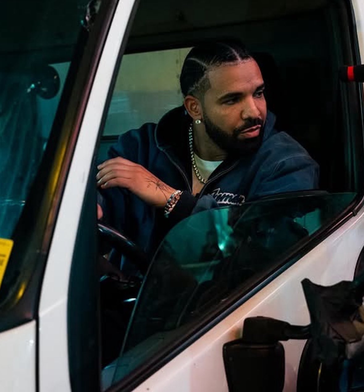 DRAKE
