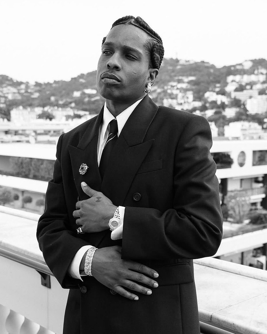 Despite premiering exclusively on Apple Music, A$AP Rocky’s ‘PRAY4DAGANG’ did not appear in the platform’s Top 200 chart